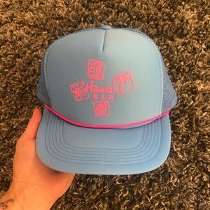 Vintage Hawaiian Trucker Hat !